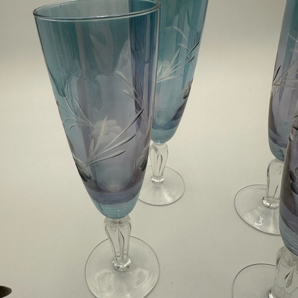 Elegant vintage blue/purple Hue Champagne glasses [set of 4], 8” - Picture 3 of 11